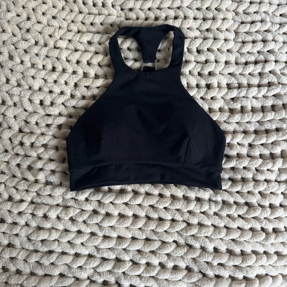 Bombshell Weightlifters Women's Sports Bra - Picture 1 of 4
